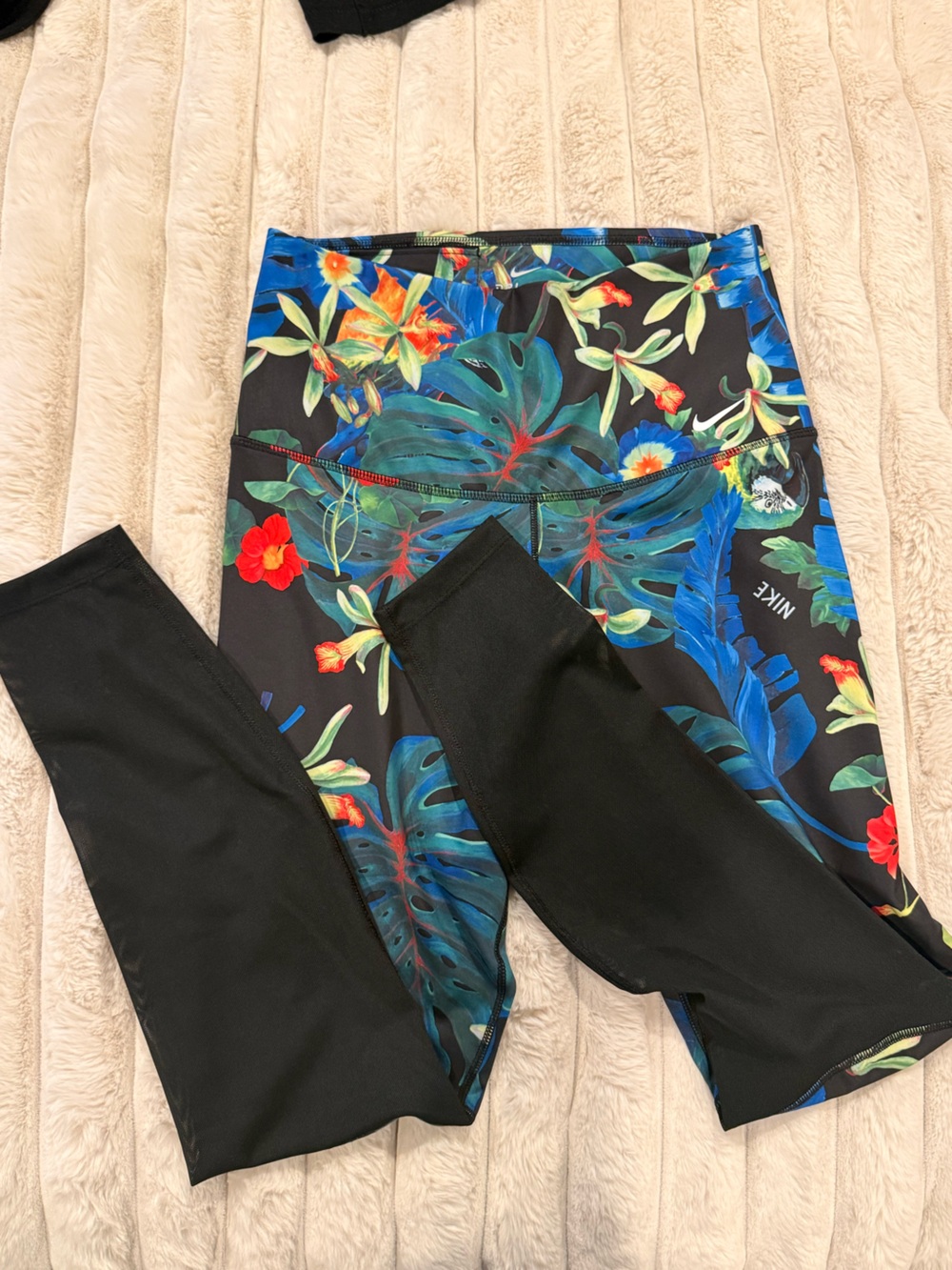 Nike Women’s Black Leggings with Tropical Blue & Green Floral Print
